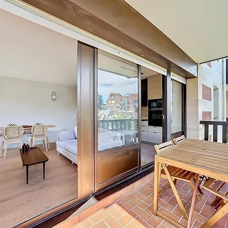 Armand Yourhosthelper Apartment *